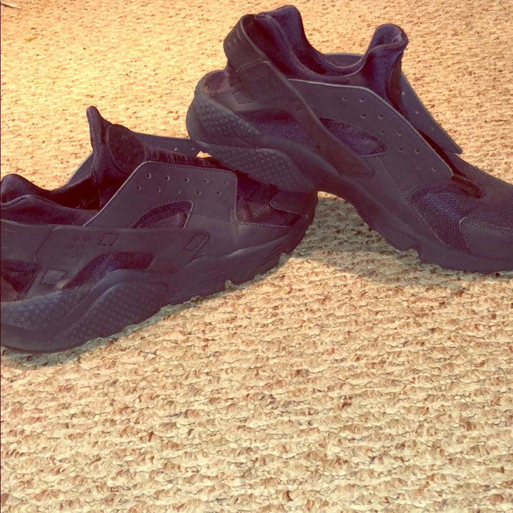 Men’s Shoes